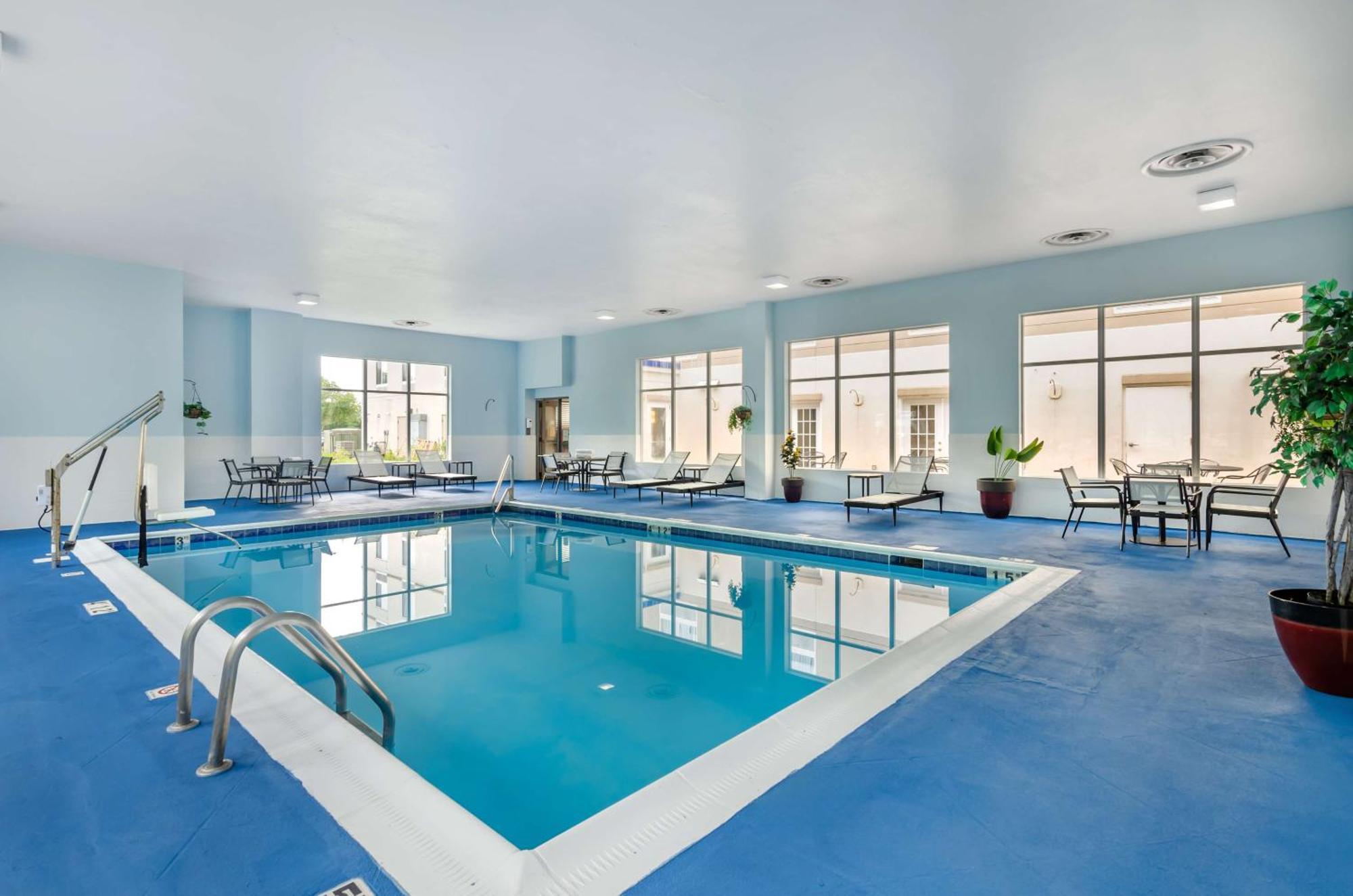 Best Western Plus Waynesboro Eksteriør billede